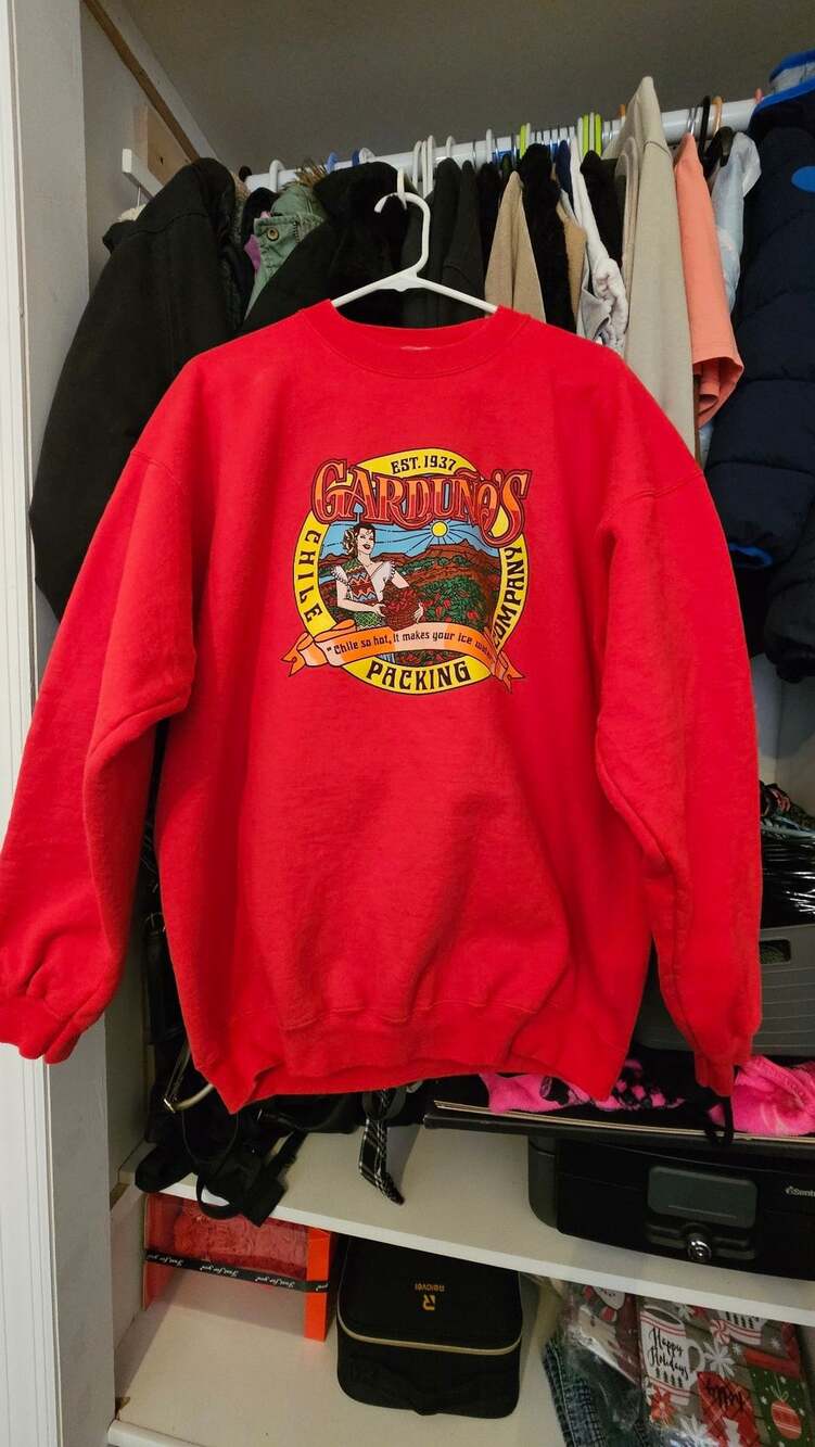 Vintage Garduño’s Chile Packing Sweatshirt Hanes Ultimate